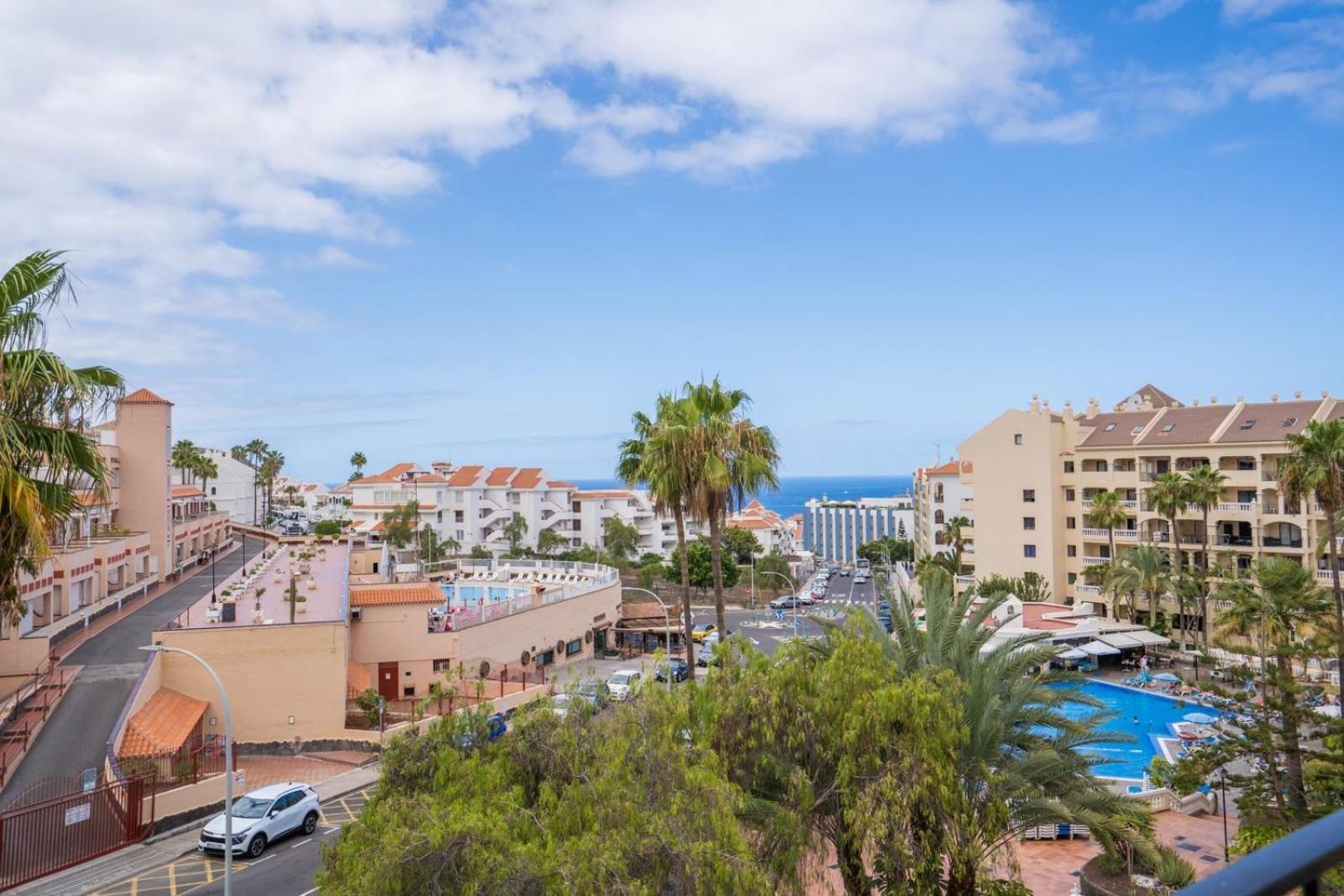 Noemi Blu Tenerife *